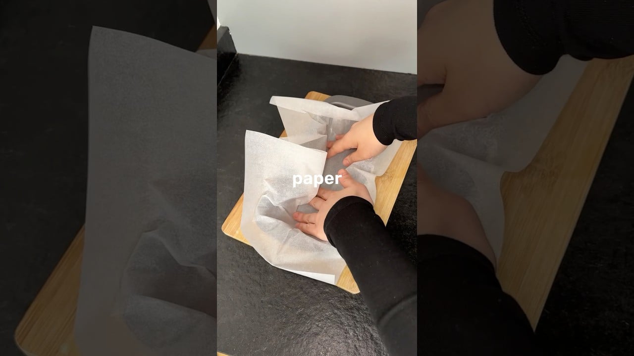 PARCHMENT PAPER HACK 🫶🏻 #kitchentips